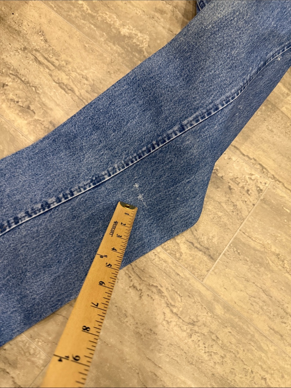 Men's Classic Blue Denim Jeans - Casual Straight Fit 47WMZSW Size 34x34 - Picture 8 of 11